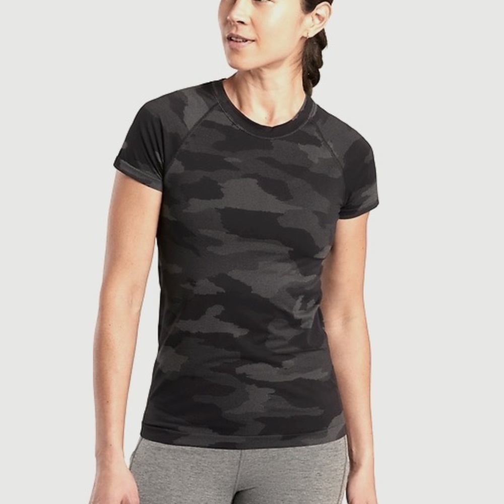Momentum Short Sleeve, Medium, Camo